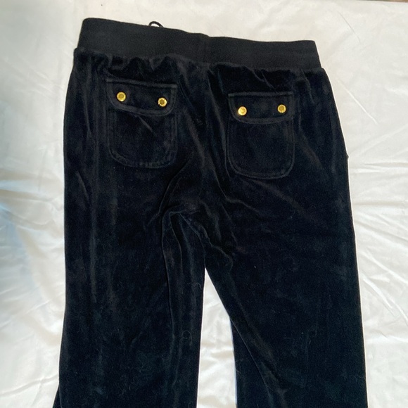 Juicy couture velour boot cut pants. Black size small. - Picture 7 of 7